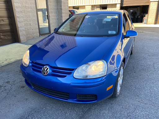 Auto Body Shop «Maaco Collision Repair & Auto Painting», reviews and photos, 2207 Smith Ave, Chesapeake, VA 23320, USA