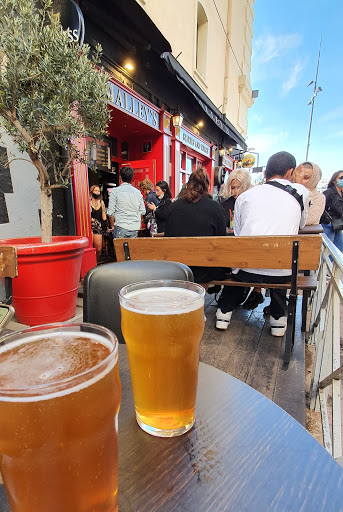 Bars intéressants dans Marseille