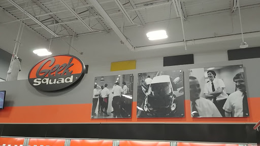 Electronics Store «Best Buy», reviews and photos, 6110 Birdcage Centre Ln, Citrus Heights, CA 95610, USA