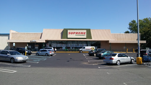 Supremo Food Market, 900 Orthodox St, Philadelphia, PA 19124, USA, 