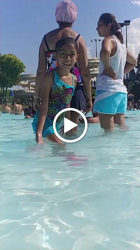 Water Park «Mystic Waters Family Aquatic Center», reviews and photos, 2025 Miner St, Des Plaines, IL 60016, USA