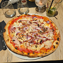 Plats et boissons du Pizzeria L'instant pizza à Saint-Pierre-en-Auge - n°2