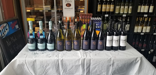 Wine Store «Clifton Commons Spirits and Wine», reviews and photos, 132 Kingsland Rd, Clifton, NJ 07014, USA