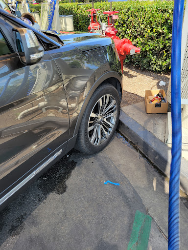 Car Wash «Five Star Express Car Wash», reviews and photos, 2167 Harbor Blvd, Costa Mesa, CA 92627, USA