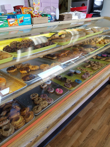 Donut Shop «Sunrise Donuts», reviews and photos, 68 E Washington St, Petaluma, CA 94952, USA