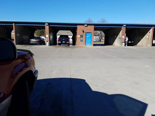 Car Wash «Dr Spotless Car Wash», reviews and photos, 3907 NW Barry Rd, Kansas City, MO 64154, USA