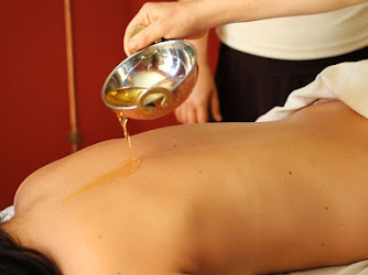 Sheng Dai Li Massage