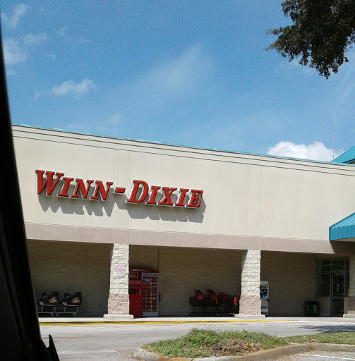 Grocery Store «Winn-Dixie», reviews and photos, 1122 N Main St, Bushnell, FL 33513, USA