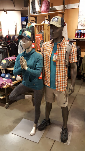 Shopping Mall «The Shops at Valley Square», reviews and photos, 1501 N Main St #200, Warrington, PA 18976, USA