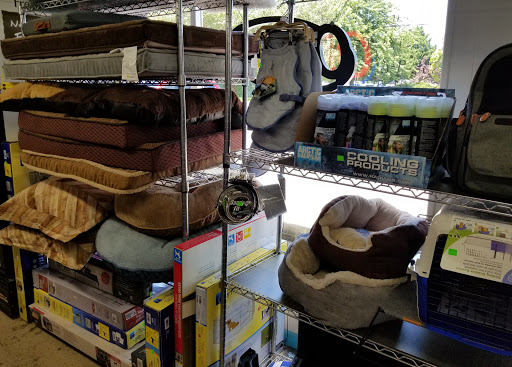 Pet Supply Store «The Grooming Place Pet Shop», reviews and photos, 1713 Main St, Chester, MD 21619, USA