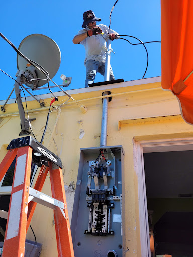 Electrician «Electrical Services FL», reviews and photos, 1800 NE 180th St, North Miami Beach, FL 33162, USA