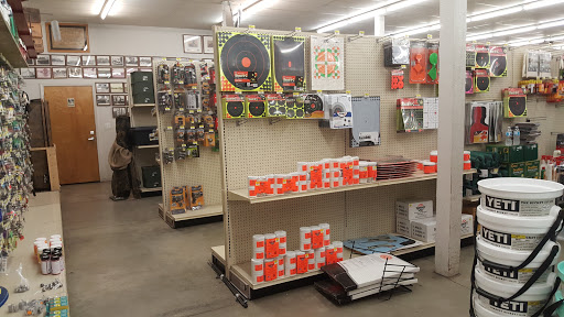 Hardware Store «Union Lumber Company», reviews and photos, 401 B St, Marysville, CA 95901, USA