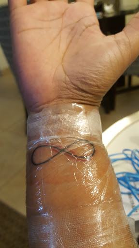 Tattoo Shop «West Coast Tattoo Parlor», reviews and photos, 5597 S Rainbow Blvd #120, Las Vegas, NV 89118, USA