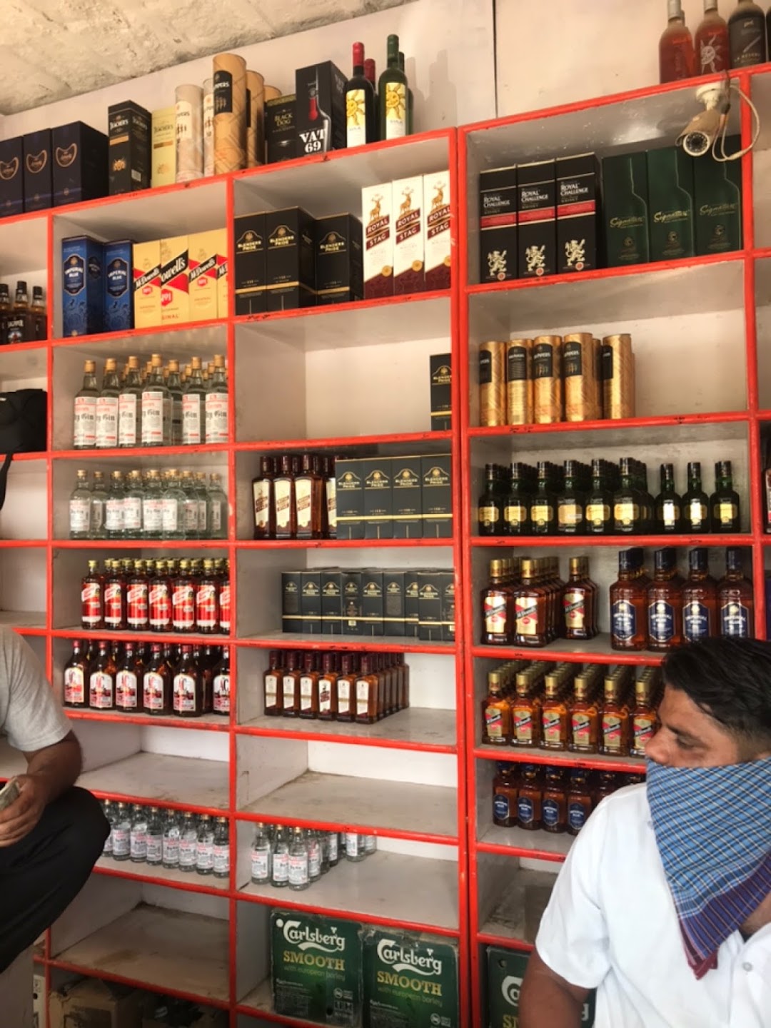 अंग्रेजी शराब ठेका