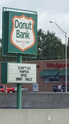 Donut Shop «Donut Bank», reviews and photos, 3988 IN-261, Newburgh, IN 47630, USA