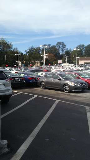 Car Dealer «Colonial Nissan Inc», reviews and photos, 117 Bustleton Pike, Feasterville-Trevose, PA 19053, USA