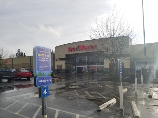 Grocery Store «Fred Meyer», reviews and photos, 1900 SE Sedgwick Rd, Port Orchard, WA 98366, USA