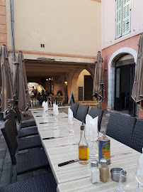 Atmosphère du Restaurant Café des Arcades à Valbonne - n°8