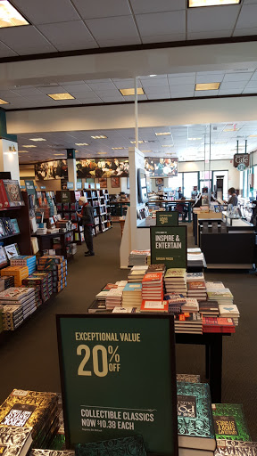 Book Store «Barnes & Noble», reviews and photos, 2031 Dr Martin Luther King Jr Pkwy, Chico, CA 95928, USA