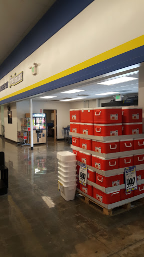 Supermarket «FoodMaxx», reviews and photos, 1950 W 11th St, Tracy, CA 95376, USA