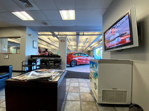 Car Dealer «Herb Chambers Kia of Burlington», reviews and photos, 93 Cambridge St, Burlington, MA 01803, USA