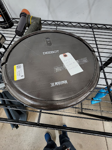 Thrift Store «Priest & Elliot Goodwill Retail & Donation Center», reviews and photos, 7850 S Priest Dr, Tempe, AZ 85284, USA