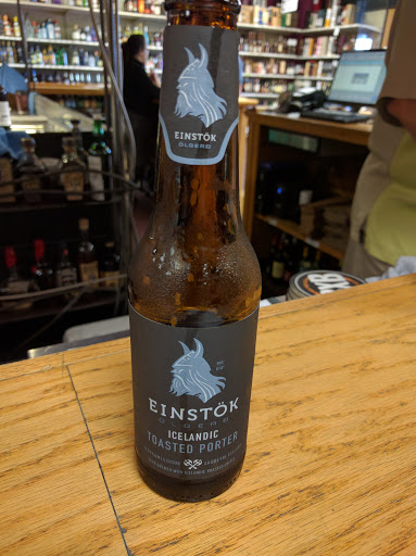 Liquor Store «Passion Vines Wine Bar», reviews and photos, 265 New Rd, Somers Point, NJ 08244, USA