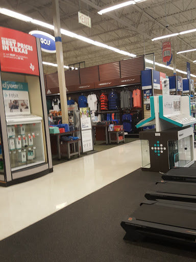 Sporting Goods Store «Academy Sports + Outdoors», reviews and photos, 1720 W University Dr #200, McKinney, TX 75069, USA