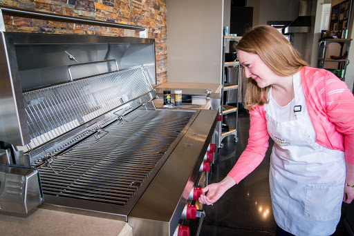 Appliance Store «Bekins Grand Rapids», reviews and photos, 6275 28th St SE, Grand Rapids, MI 49546, USA