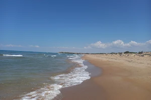 Spiaggia di Punta Braccetto image