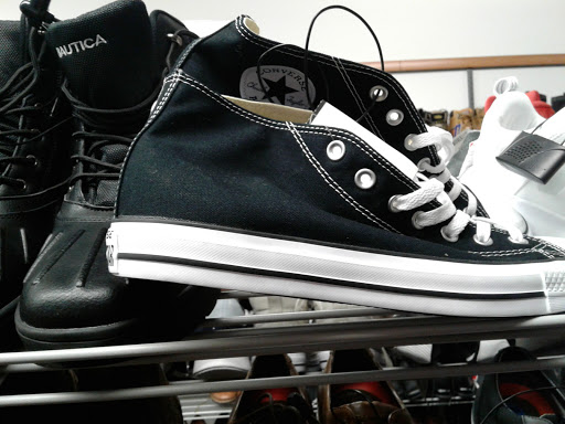 Shopping Mall «Bay Harbour Mall», reviews and photos, Rockaway Turnpike, Lawrence, NY 11559, USA