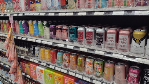 Wine Store «The City Tobacco & Beverage», reviews and photos, 621 Lafayette Rd, Seabrook, NH 03874, USA