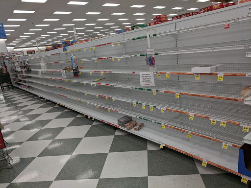 Grocery Store «Schnucks», reviews and photos, 101 Civic Center Dr, Lake St Louis, MO 63367, USA