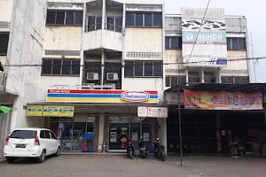 Indomaret Teluk Naga image