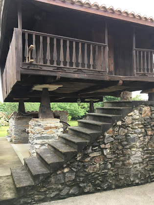 Photo hôtels Casa Regina 33154 Aronces