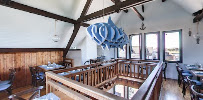 Atmosphère du Restaurant de fruits de mer Restaurant La Maison Bleue à Courseulles-sur-Mer - n°1