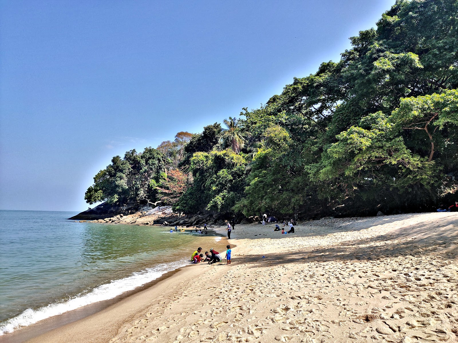 Zdjęcie Long Sand Beach i osada