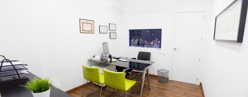 Clínica Dental Omera y Dentista Arevalo en Arévalo, Ávila‎