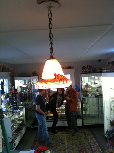 Tobacco Shop «Green House Smoke Shop», reviews and photos, 1428 Abbot Kinney Blvd, Venice, CA 90291, USA