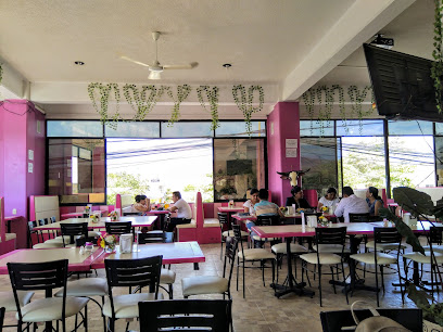 Bonito Pinotepa Restaurante - 29a. Sur Esq. Carretera Pinotepa-Acapulco s/n, int. 2do. Piso, Acapulco - Salina Cruz, Aviacion, 71600 Pinotepa Nacional, Oax., Mexico