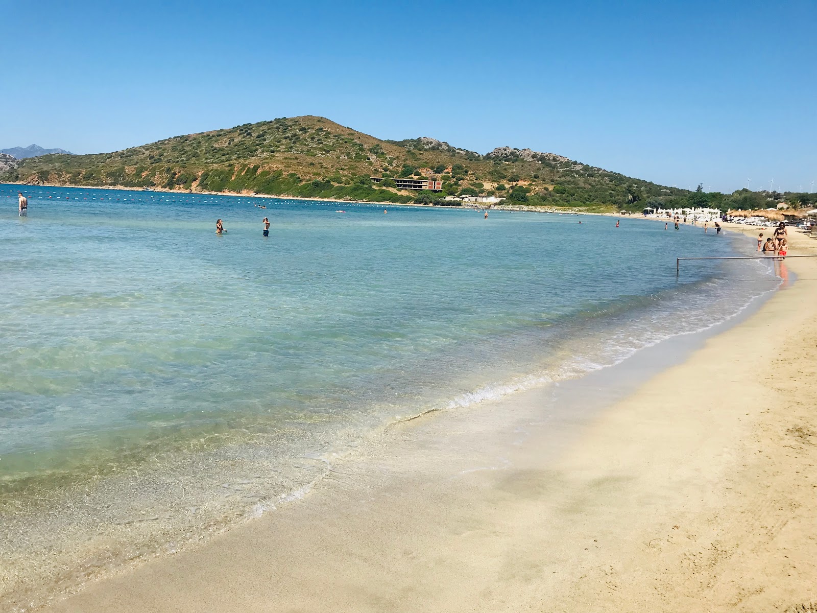 Zdjęcie Karaincir beach z powierzchnią beżowy piasek