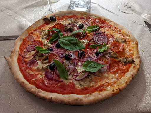 Mauriz Keller - Restaurant - Pizzeria in Urtijëi, Provincia Autonoma di Bolzano – Alto Adige