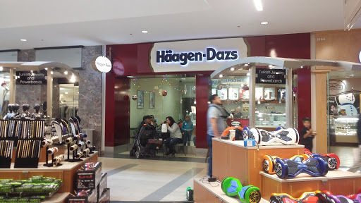 Shopping Mall «Santa Rosa Plaza», reviews and photos, 1071 Santa Rosa Plaza, Santa Rosa, CA 95401, USA