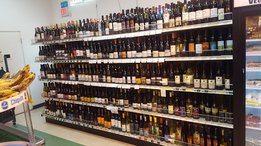 Grocery Store «Columbia Market», reviews and photos, 450 Wa Na Pa St, Cascade Locks, OR 97014, USA