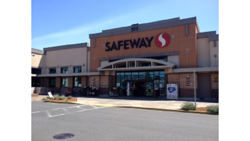 Safeway, 1815 4th St, Tillamook, OR 97141, USA, 