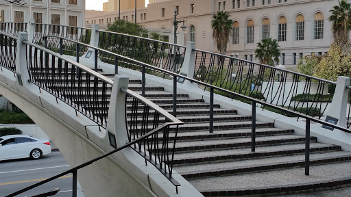 Shopping Mall «Los Angeles Mall», reviews and photos, 201 N Los Angeles St, Los Angeles, CA 90012, USA