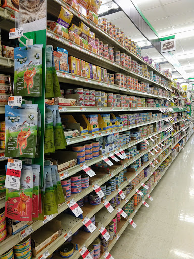Pet Supply Store «Pet Supplies Plus», reviews and photos, 508 E Stroop Rd, Kettering, OH 45429, USA
