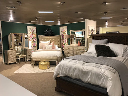 Furniture Store «Art Van Furniture - Shelby Township», reviews and photos, 14055 Hall Rd, Shelby Charter Township, MI 48315, USA