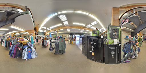 Sporting Goods Store «Pacific Outfitters of Eureka», reviews and photos, 1600 5th St, Eureka, CA 95501, USA