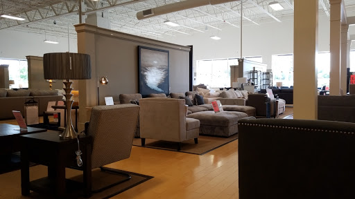 Furniture Store «Value City Furniture», reviews and photos, 8032 Burlington Pike, Florence, KY 41042, USA